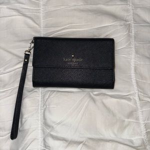 Adorable Kate Spade Black Wristlet